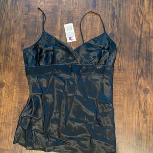 Tommy Hilfiger black top 100% silk